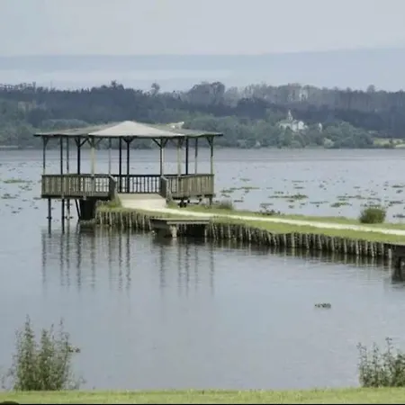Currais O Pequeno Paraiso Entre O Mar E A Serra * Aveiro
