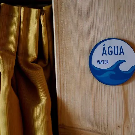 Currais O Pequeno Paraiso Entre O Mar E A Serra