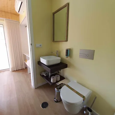 Currais O Pequeno Paraiso Entre O Mar E A Serra *