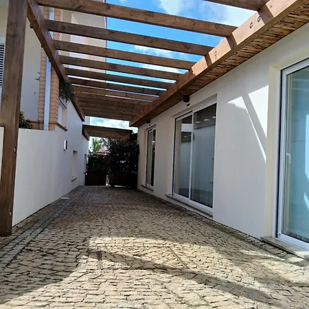Currais O Pequeno Paraiso Entre O Mar E A Serra Aveiro