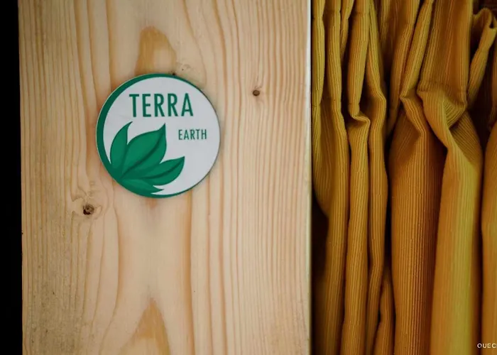 Currais O Pequeno Paraiso Entre O Mar E A Serra * Aveiro